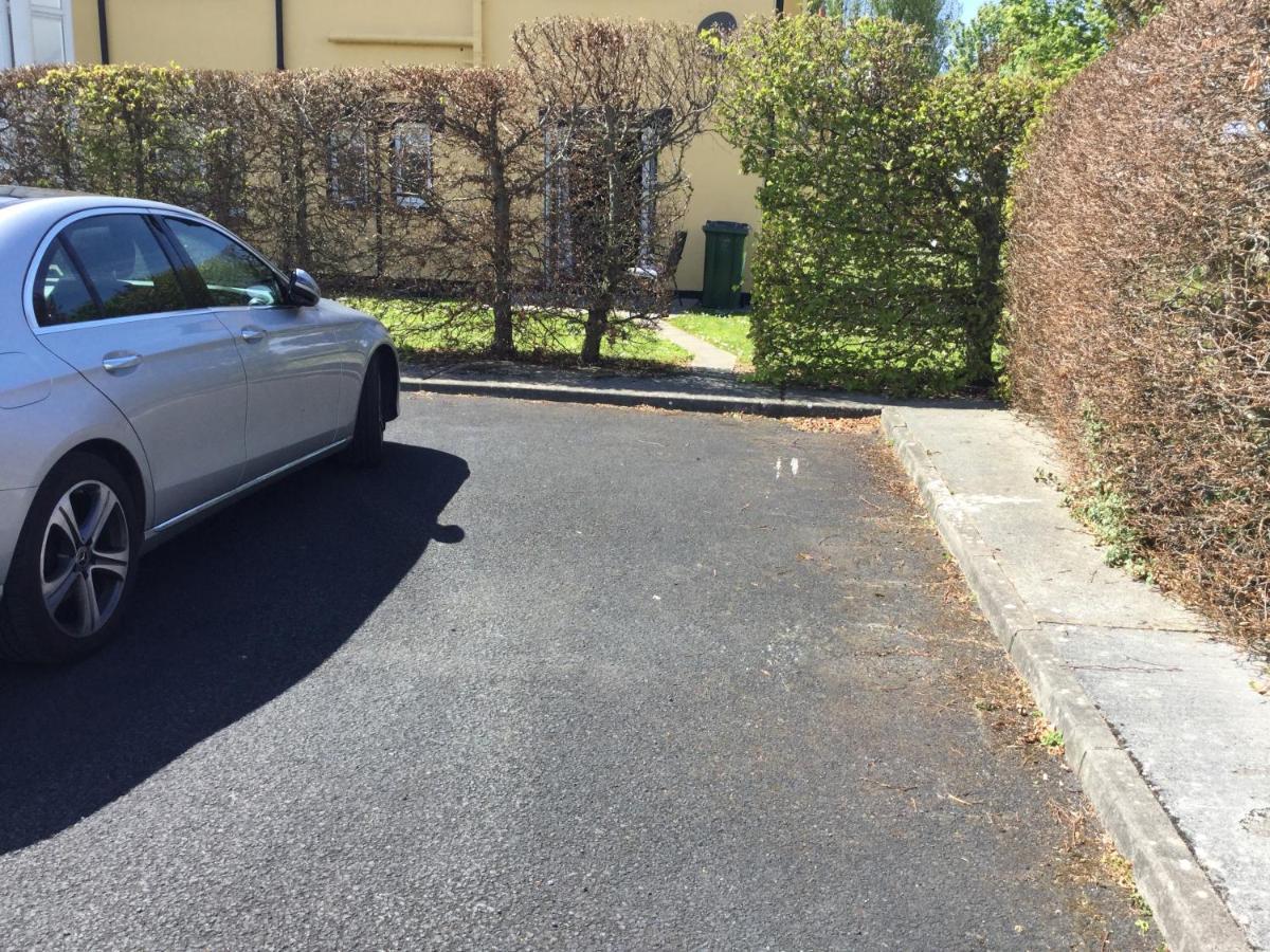 Adare Luxury Riverside Apartment Limerick Junction Buitenkant foto