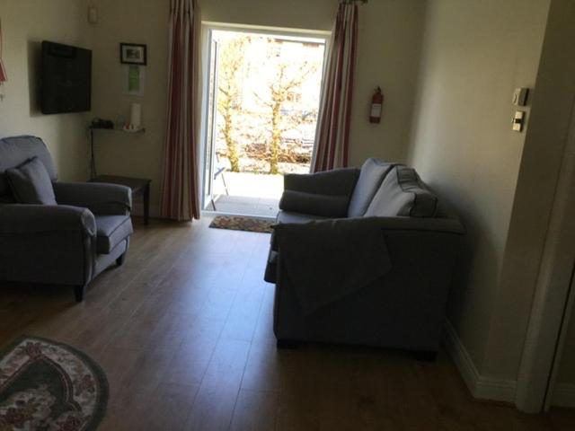 Adare Luxury Riverside Apartment Limerick Junction Buitenkant foto